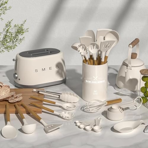 Best Kitchen Tools For Everyday Cooking