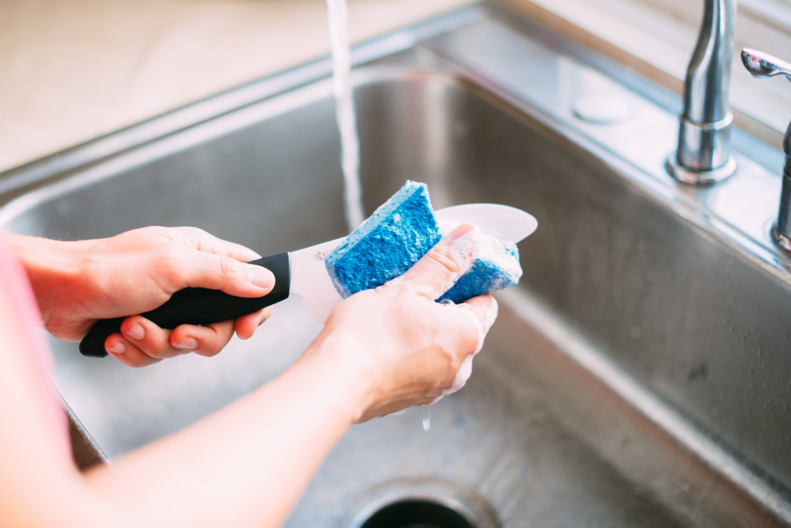 Kitchen Knife Cleaning & Maintenance