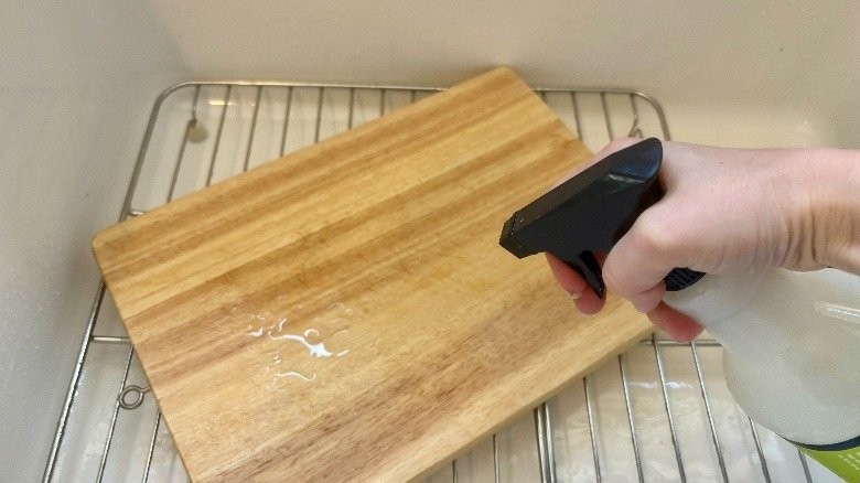 Cutting Board Cleaning & Sanitizing